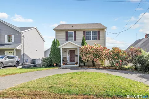 142 Dayton Rd, Bridgeport, CT 06606