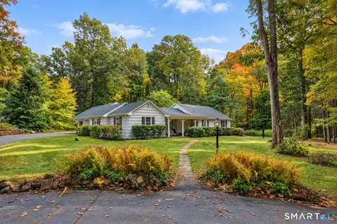 6 Raymond Rd, Avon, CT 06001 photo 1