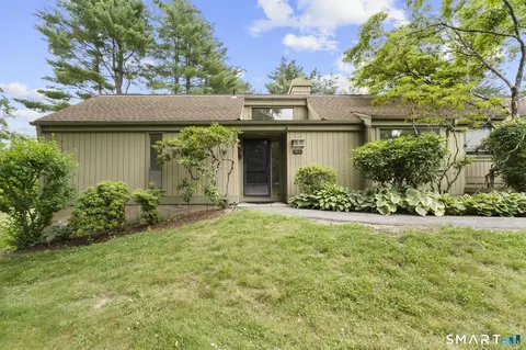 701 Heritage Vlg #A, Southbury, CT 06488