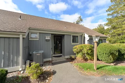 533 Heritage Vlg #B, Southbury, CT 06488