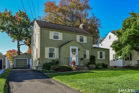 127 Edgemere Ave, West Hartford, CT 06110