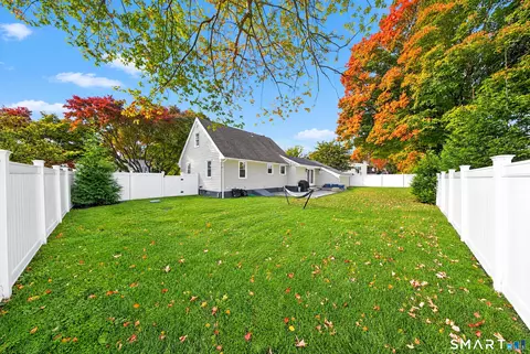 Exterior - 18 Maple St, Trumbull, CT 06611 photo 3 of 6
