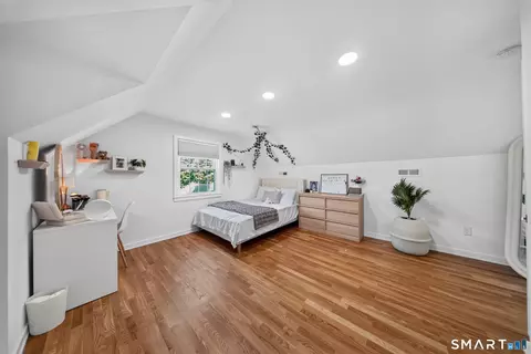 Bedroom - 18 Maple St, Trumbull, CT 06611 photo 3 of 8