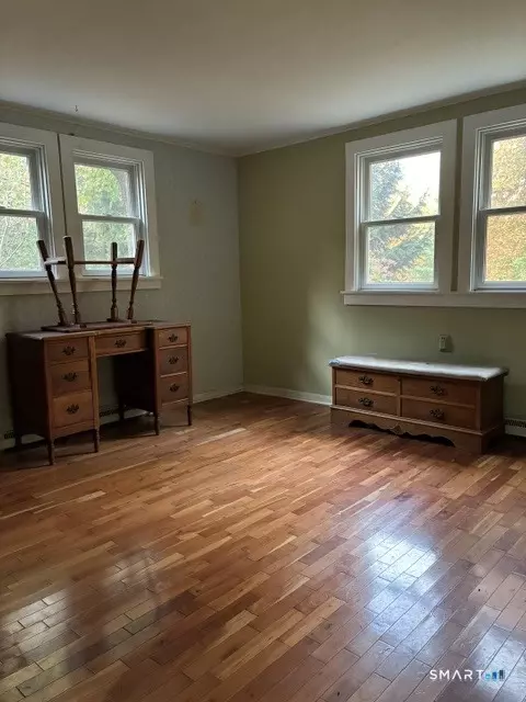 Bedroom - 9 Birch Hill Rd, Morris, CT 06763 photo 3 of 3
