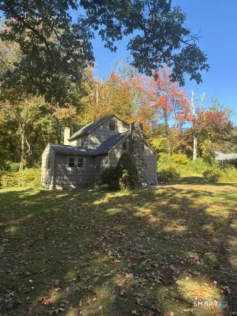 Exterior - 9 Birch Hill Rd, Morris, CT 06763 photo 5 of 6