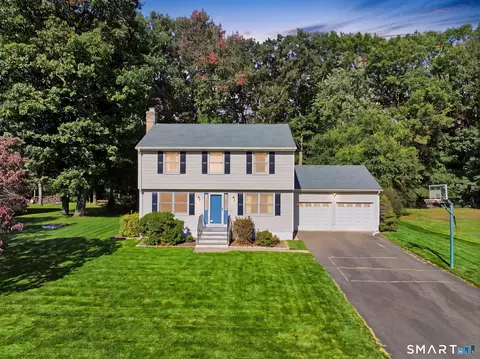 44 Cody Cir, South Windsor, CT 06074