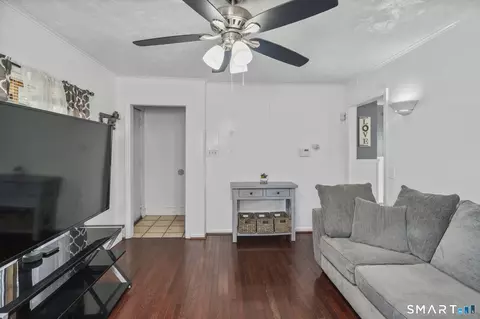 Entry Way - 87 Webb St, Hamden, CT 06517 photo 1 of 5