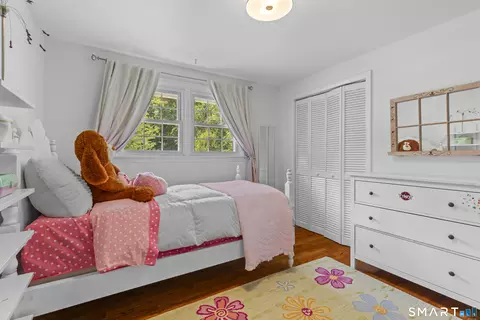 Bedroom - 16 Tamarac Dr, Madison, CT 06443 photo 7 of 9