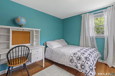 Bedroom - 16 Tamarac Dr, Madison, CT 06443 photo 6 of 9