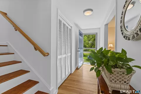 Entry Way - 16 Tamarac Dr, Madison, CT 06443 photo 1 of 2