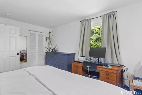 Bedroom - 16 Tamarac Dr, Madison, CT 06443 photo 2 of 9