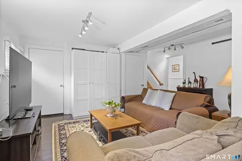 Living - 16 Tamarac Dr, Madison, CT 06443 photo 3 of 8