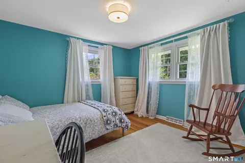Bedroom - 16 Tamarac Dr, Madison, CT 06443 photo 4 of 9