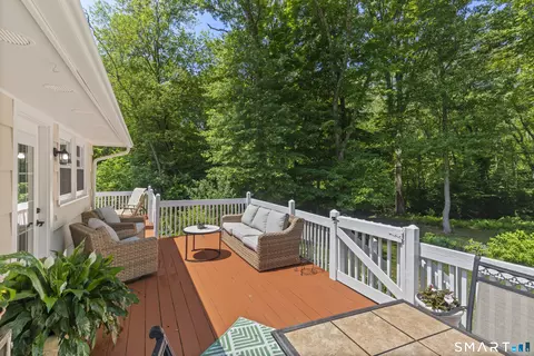 Exterior - 16 Tamarac Dr, Madison, CT 06443 photo 6 of 8