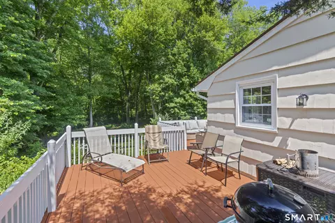 Exterior - 16 Tamarac Dr, Madison, CT 06443 photo 7 of 8