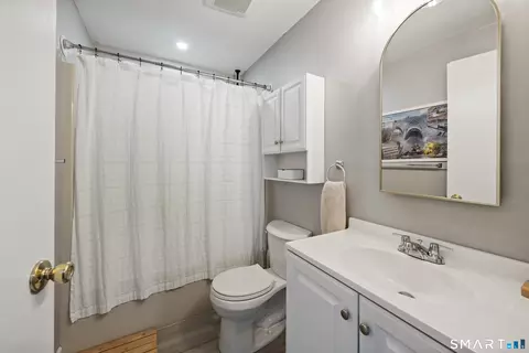 Bath - 2 Branch Rd #2B, Thomaston, CT 06787 photo 1 of 1