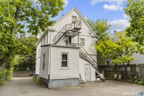 88 Arch St, Hamden, CT 06514 photo 2