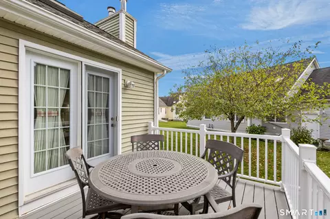 Exterior - 4 Mountain View Lndg #4, Killingly, CT 06239 photo 5 of 5