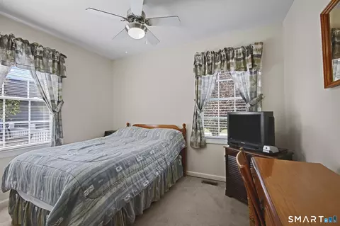 Bedroom - 4 Mountain View Lndg #4, Killingly, CT 06239 photo 4 of 6
