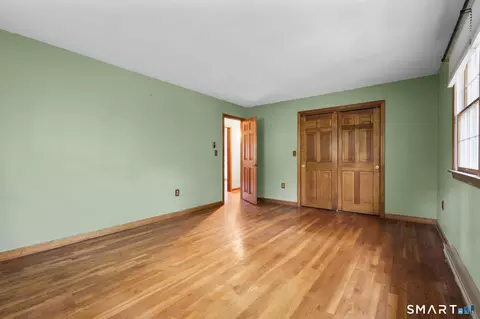 Bedroom - 43 Robinhood Dr, Gales Ferry, CT 06335 photo 2 of 4