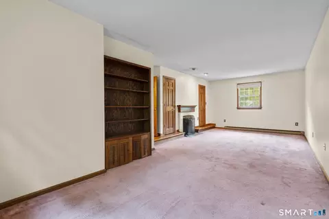 Living - 43 Robinhood Dr, Gales Ferry, CT 06335 photo 9 of 9