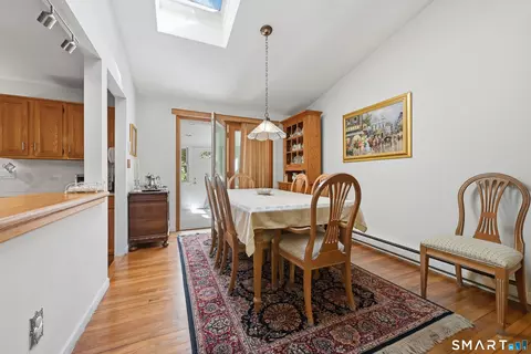 Dining - 19 Willow Run, Brookfield, CT 06804 photo 1 of 4