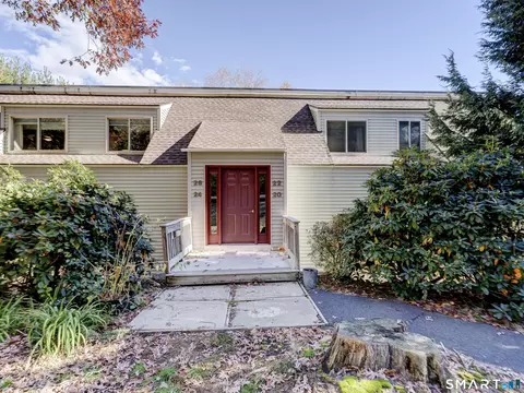 26 Forest Hill Dr #26, Simsbury, CT 06070