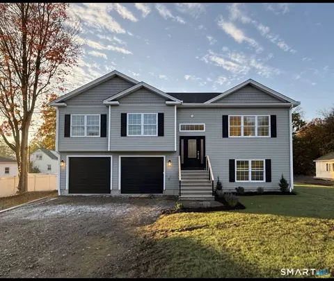 381 Como Ave, Waterbury, CT 06708