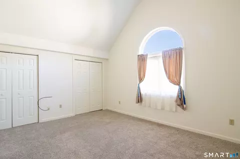 Bedroom - 604 Whetstone Mls #604, Killingly, CT 06241 photo 2 of 5