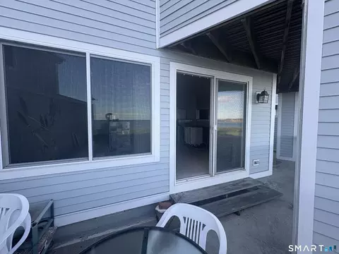 1 Mansfield Grove Rd #104, East Haven, CT 06512