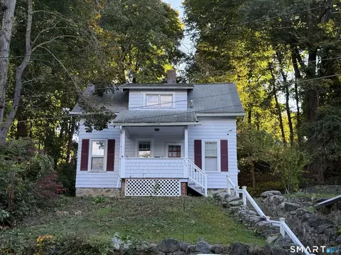 370 Waterville St, Waterbury, CT 06710