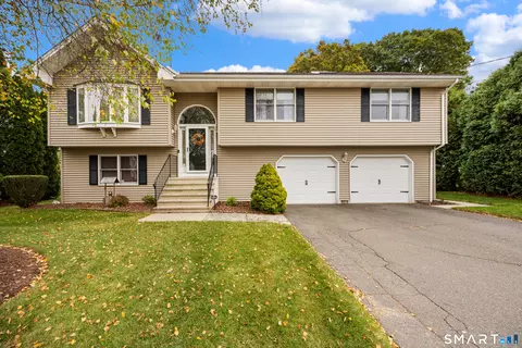 101 Adams Rd, Watertown, CT 06795