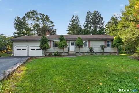 60 Round Hill Ter, Milford, CT 06461