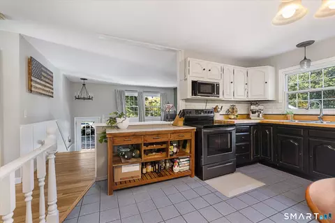 Kitchen - 144 Pickett Rd, Plainfield, CT 06374 photo 2 of 3