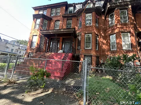 1282 Park Ave, Bridgeport, CT 06604