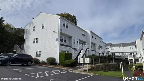 29 Van Buren Ave #H4, Norwalk, CT 06850