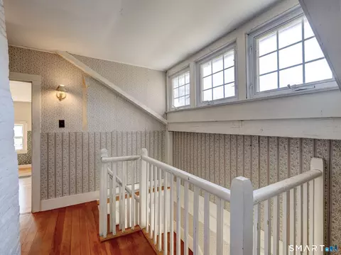 Entry Way - 41 W Morris Rd, Bantam, CT 06750 photo 2 of 2