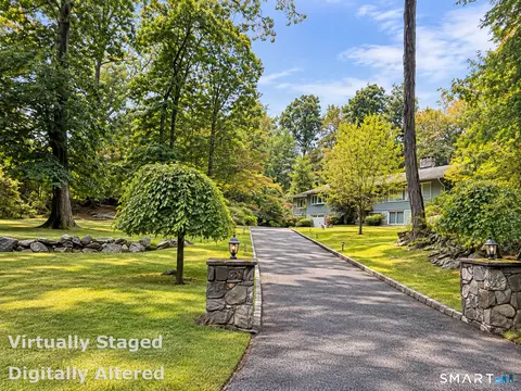 45 Smoke Hill Dr, Stamford, CT 06903