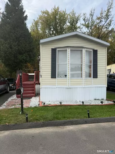 57 Rivermead Blvd, East Hartford, CT 06118