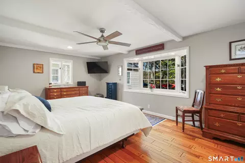 Bedroom - 82 Simpaug Tpke, Redding, CT 06896 photo 2 of 3