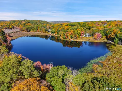 View/Area - 82 Simpaug Tpke, Redding, CT 06896 photo 2 of 2