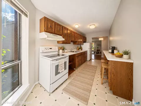 Undisclosed, Farmington, CT 06032