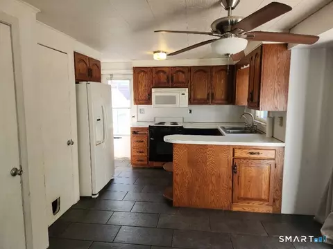 Kitchen - 38 Crystal Rd, Windham, CT 06256 photo 2 of 2