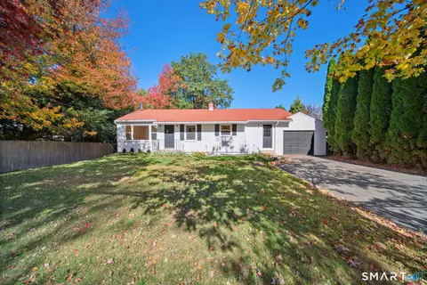 22 North St, Wolcott, CT 06716