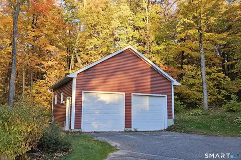 30 Graham Rd, Sharon, CT 06069 photo 4