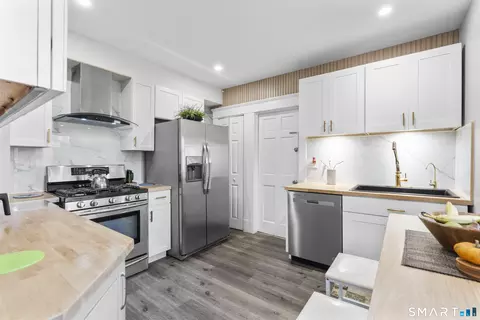 Kitchen - 48 Smith St, West Haven, CT 06516 photo 4 of 5