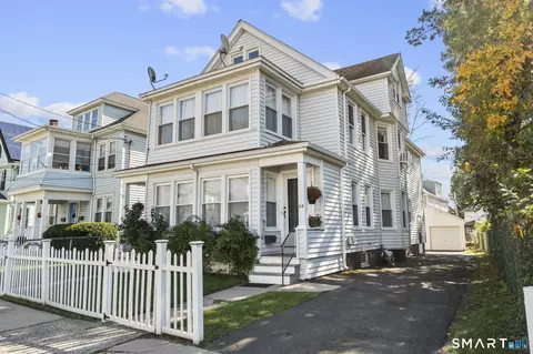Exterior - 48 Smith St, West Haven, CT 06516 photo 5 of 9