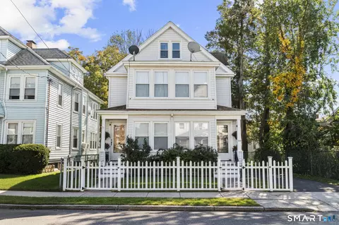 Exterior - 48 Smith St, West Haven, CT 06516 photo 3 of 9