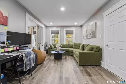 Entry Way - 48 Smith St, West Haven, CT 06516 photo 2 of 2