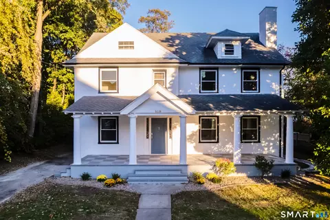 8 Beverly Rd, West Hartford, CT 06119